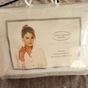 Kathy Ireland Home Queen Pillow Set